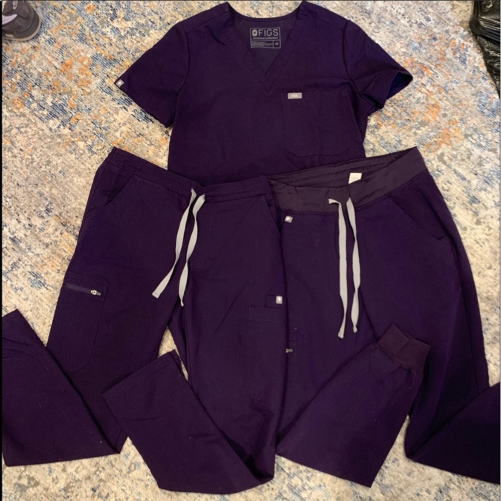 Purple Figs scrubs set